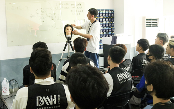 【春季预招】2023年春季预招全面开启，欢迎咨询、报考