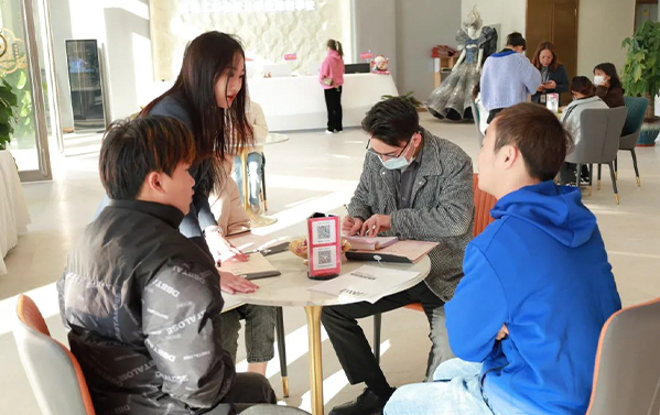 春招高峰已经到来，一天内27名同学报名！你准备好了吗？