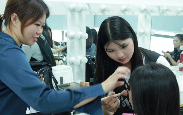 选学校很迷茫？从这5个维度选择一所好学校！