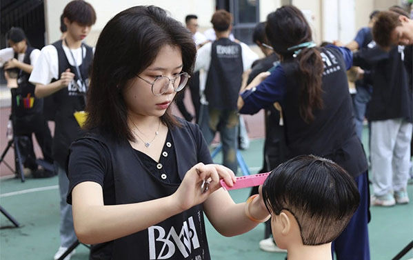 适合女生学习的傍身技能，有钱途~