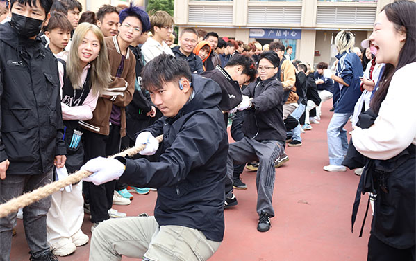 百美汇校园趣味运动会：运动点燃激情，校园活力满满