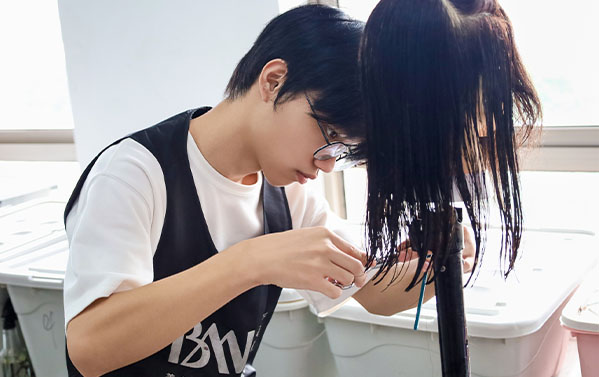 中考高考失利，学美业技术逆风翻盘