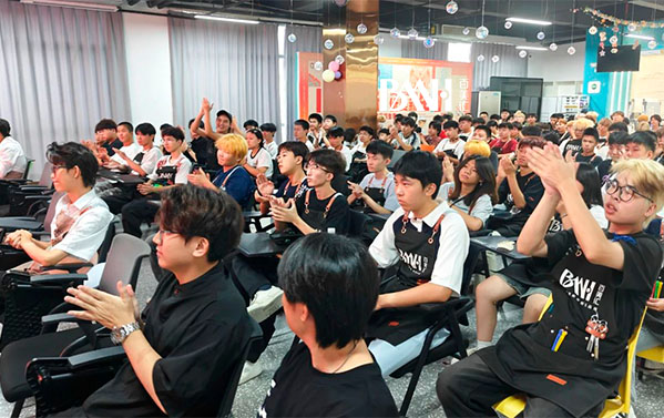 美发专业新生见面会回顾