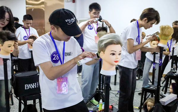 2025年广州市红棉匠才系列-百美汇美发师职业技能竞赛