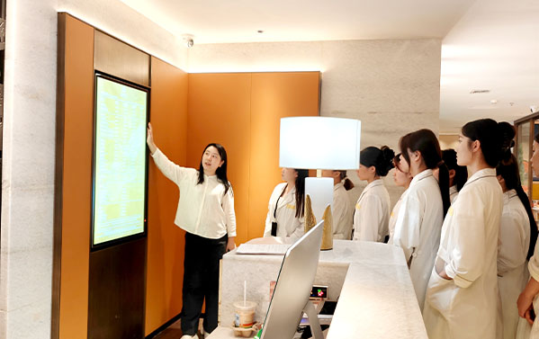 广州百美汇学校就业有底气！