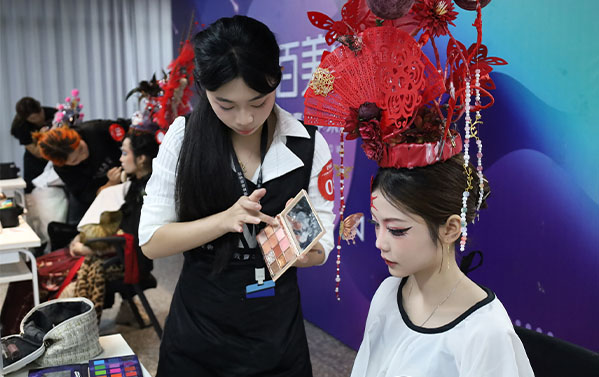 春季专属：五大优势，抢占成才先机