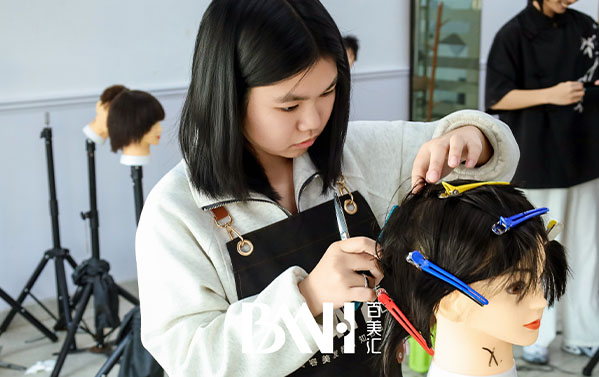 广州百美汇2026年招生：向美好未来出发！