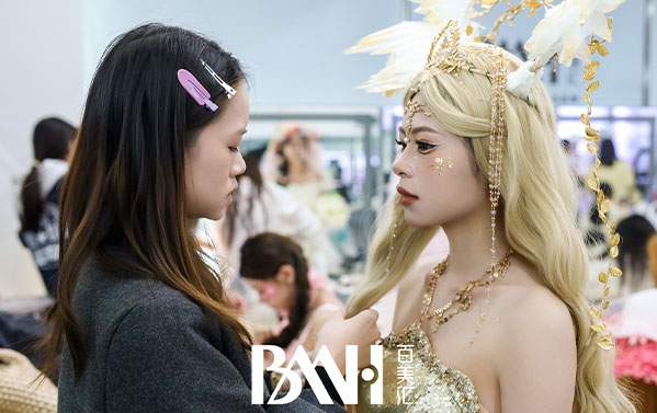 女生搞事业，为什么推荐入行美业？