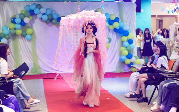 初高中生成绩不理想，别迷茫！凭技能翻身