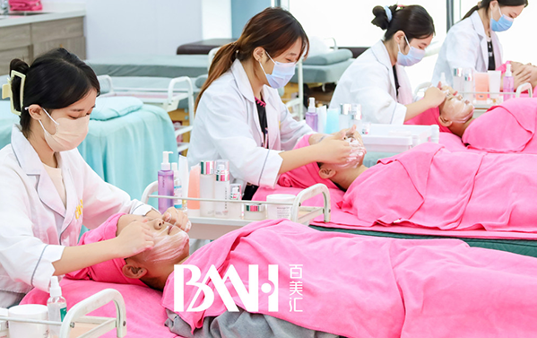 越来越多家长，让孩子选择职业教育赛道