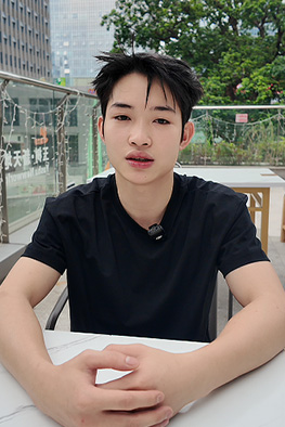 百美汇成功学子——温万发